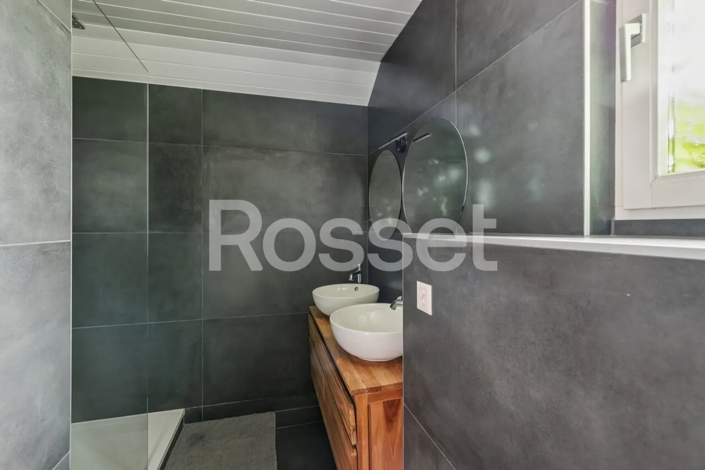 Exclusively: Detached family home in the heart of Meinier - Photo 5 of 5