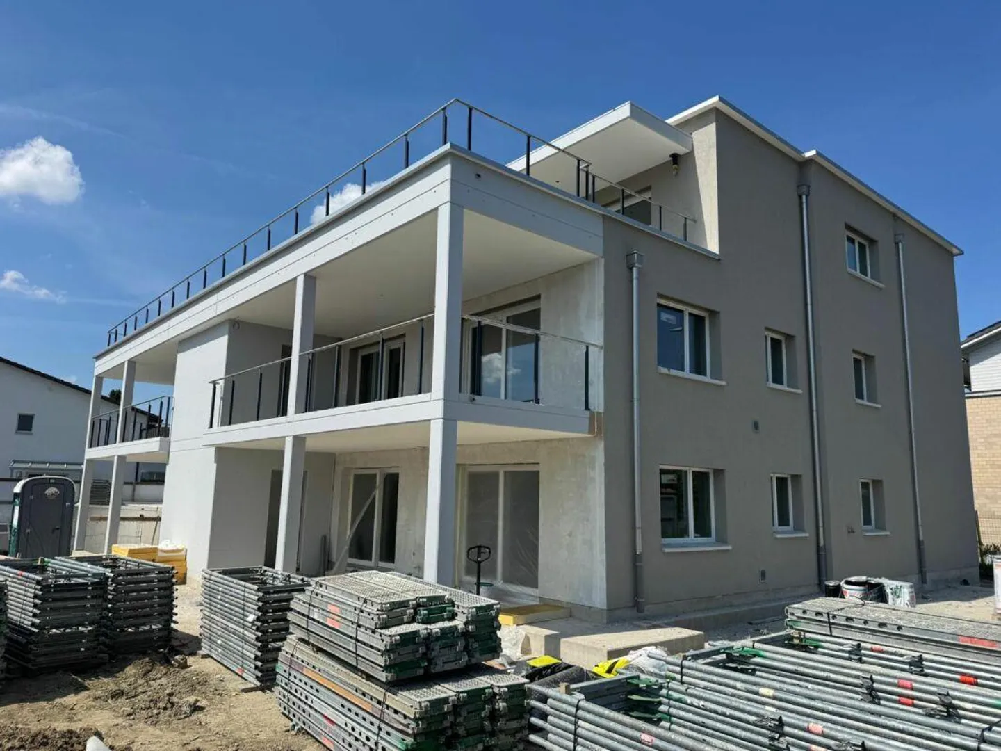 In affitto appartamento attico di 4½ locali in Käsernstrasse 9 a 8355 Aa... - Foto 1 di 8