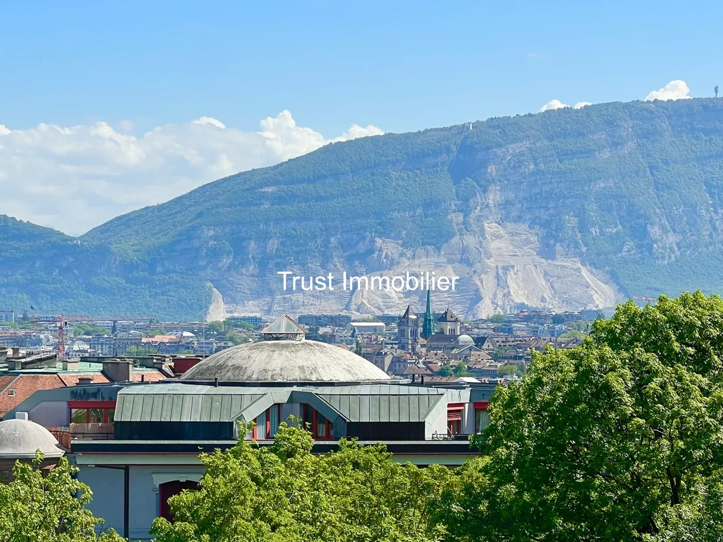 Penthouse Duplex Ristrutturato - Foto 10 di 13