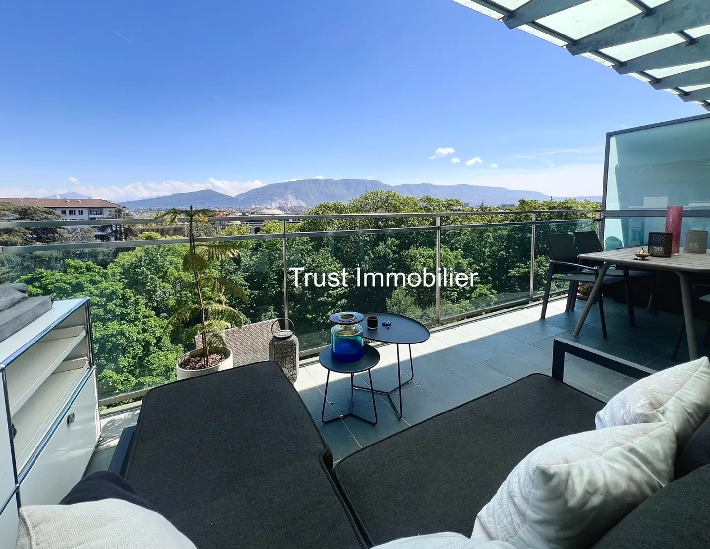Penthouse Duplex Ristrutturato - Foto 12 di 13