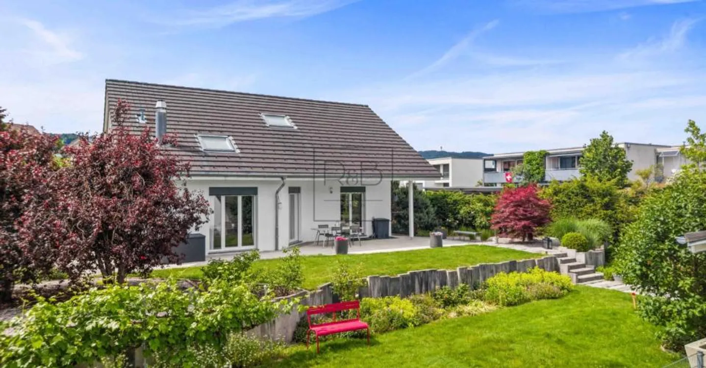 Sublime 6.5-room house located in Bulle - Photo 10 of 10