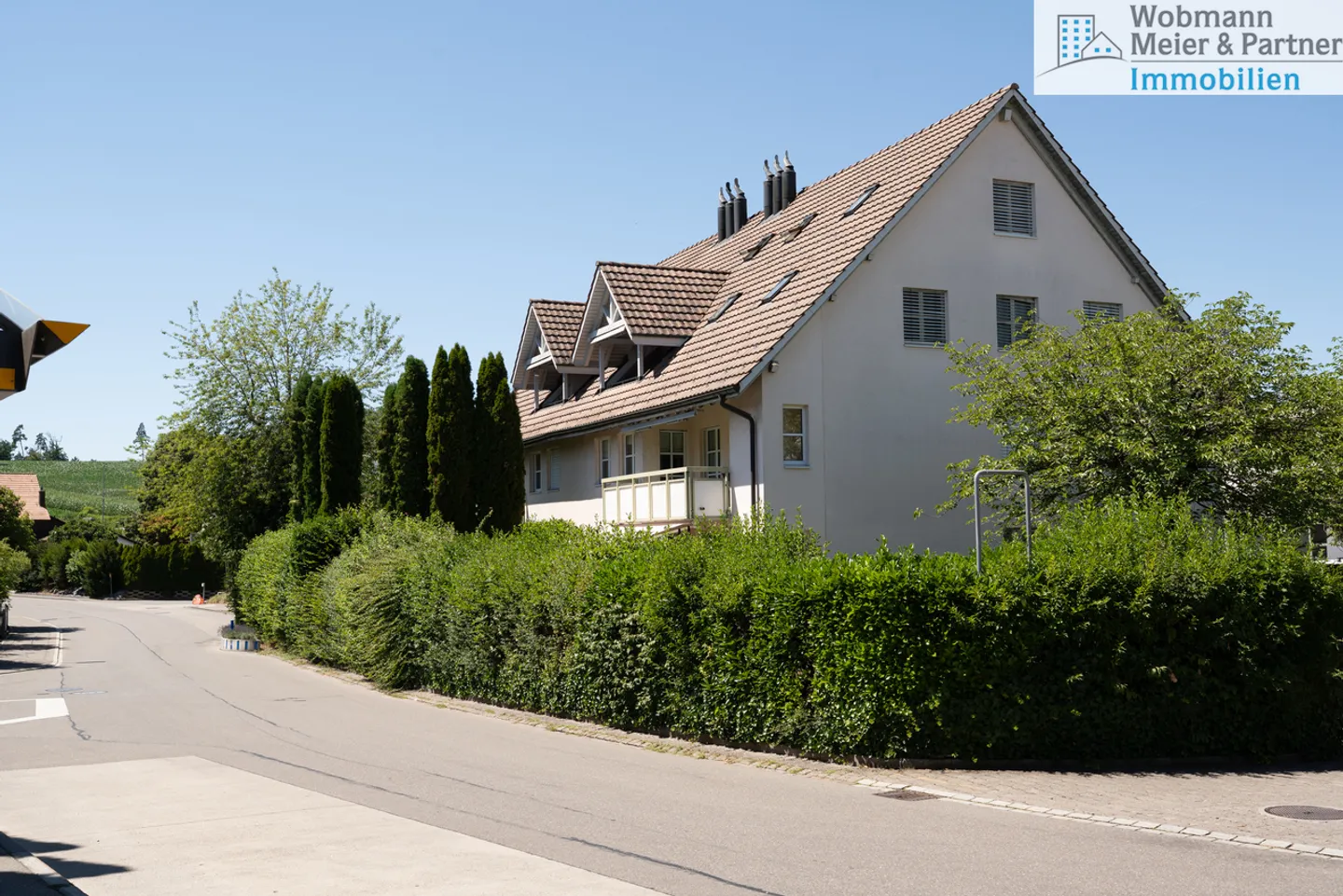 Ampio appartamento con giardino di 4,5 stanze con camino a Kindhausen - Foto 1 di 11