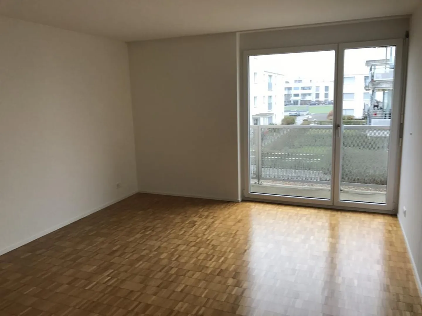 Time for a change? - Photo 6 of 7