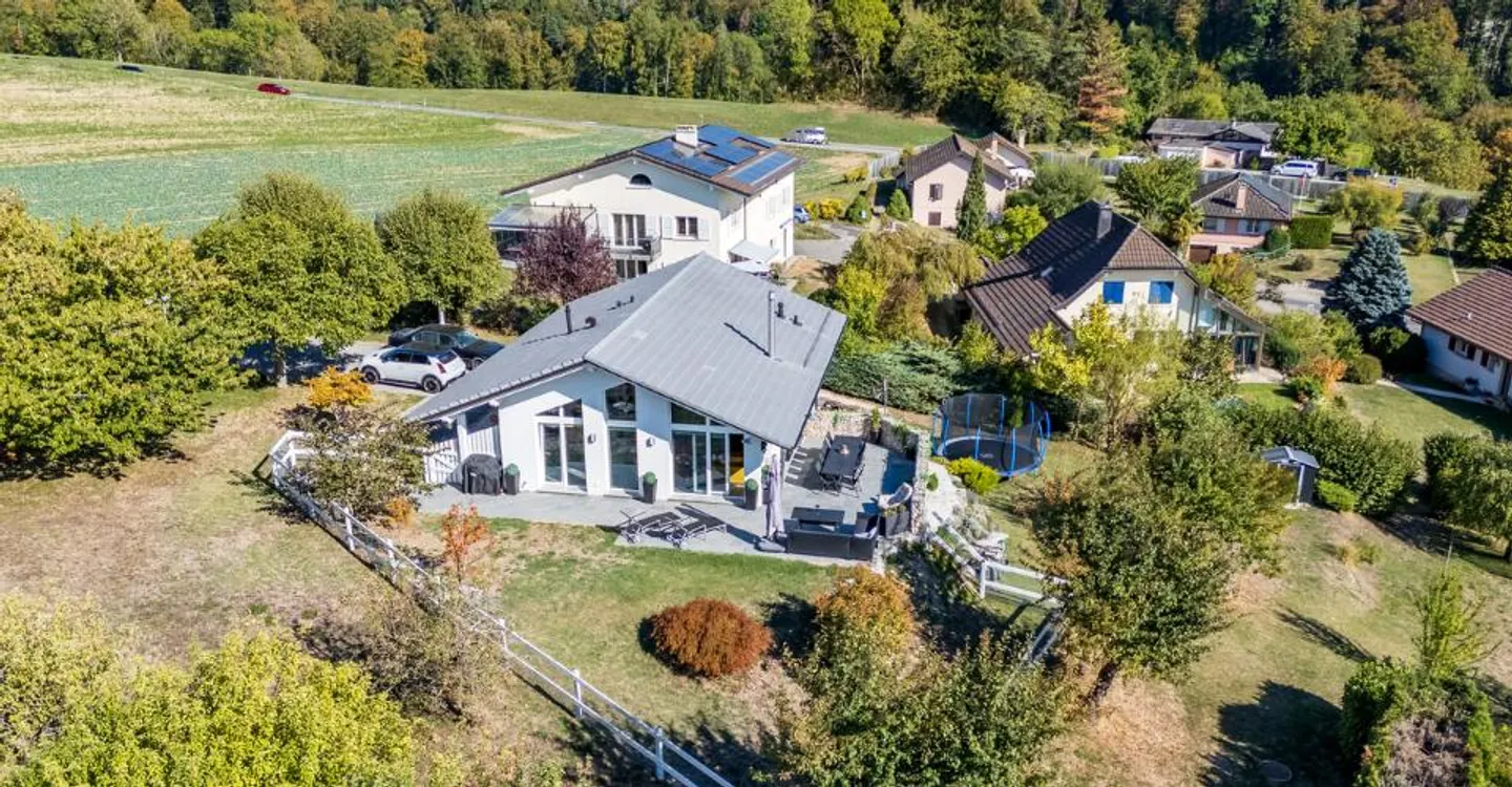 Villa avec vue sur le lac - Photo 2 sur 11