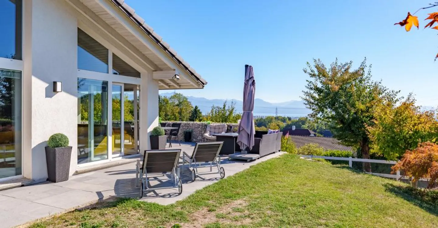 Villa avec vue sur le lac - Photo 3 sur 11