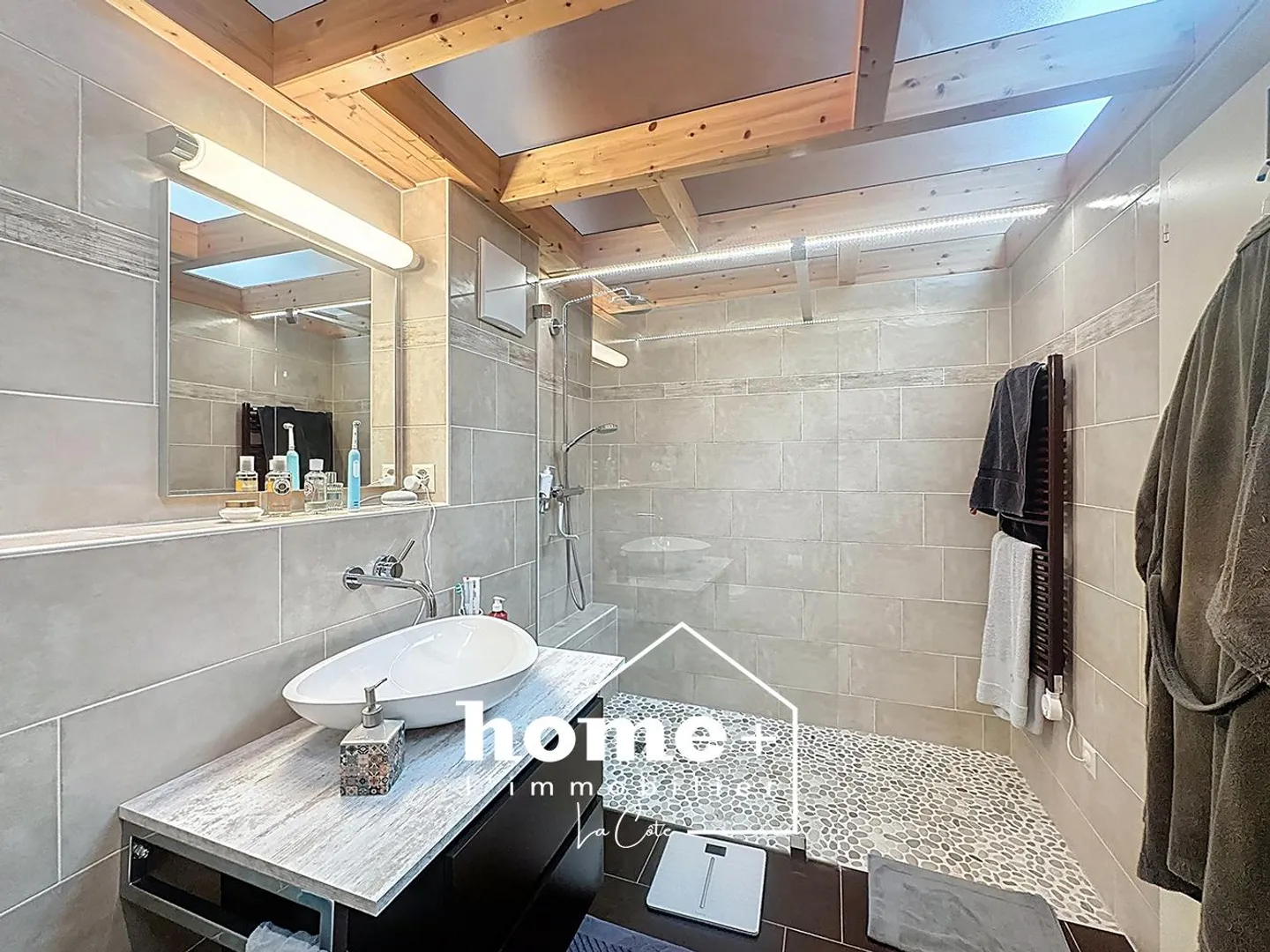 Stepped house for rent - Photo 9 of 10