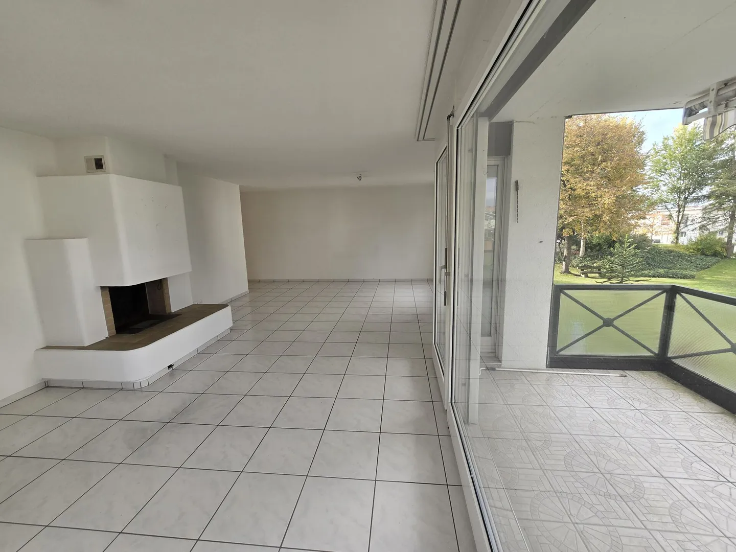 4.5-Zimmerwohnung mit Cheminée - Foto 2 von 13