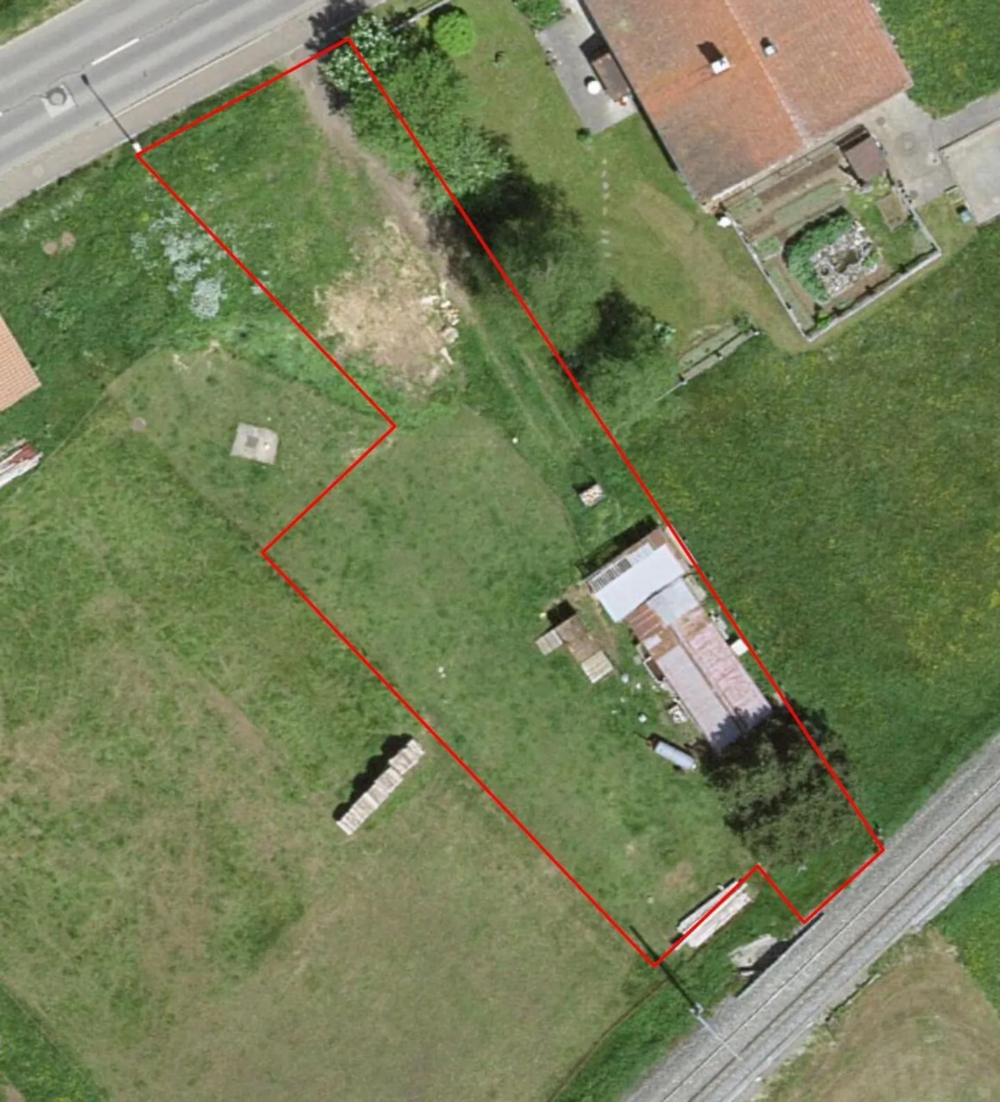 Building plot - La Sagne-Église 842 m² - Serviced - Building permit included! - Photo 1 of 1