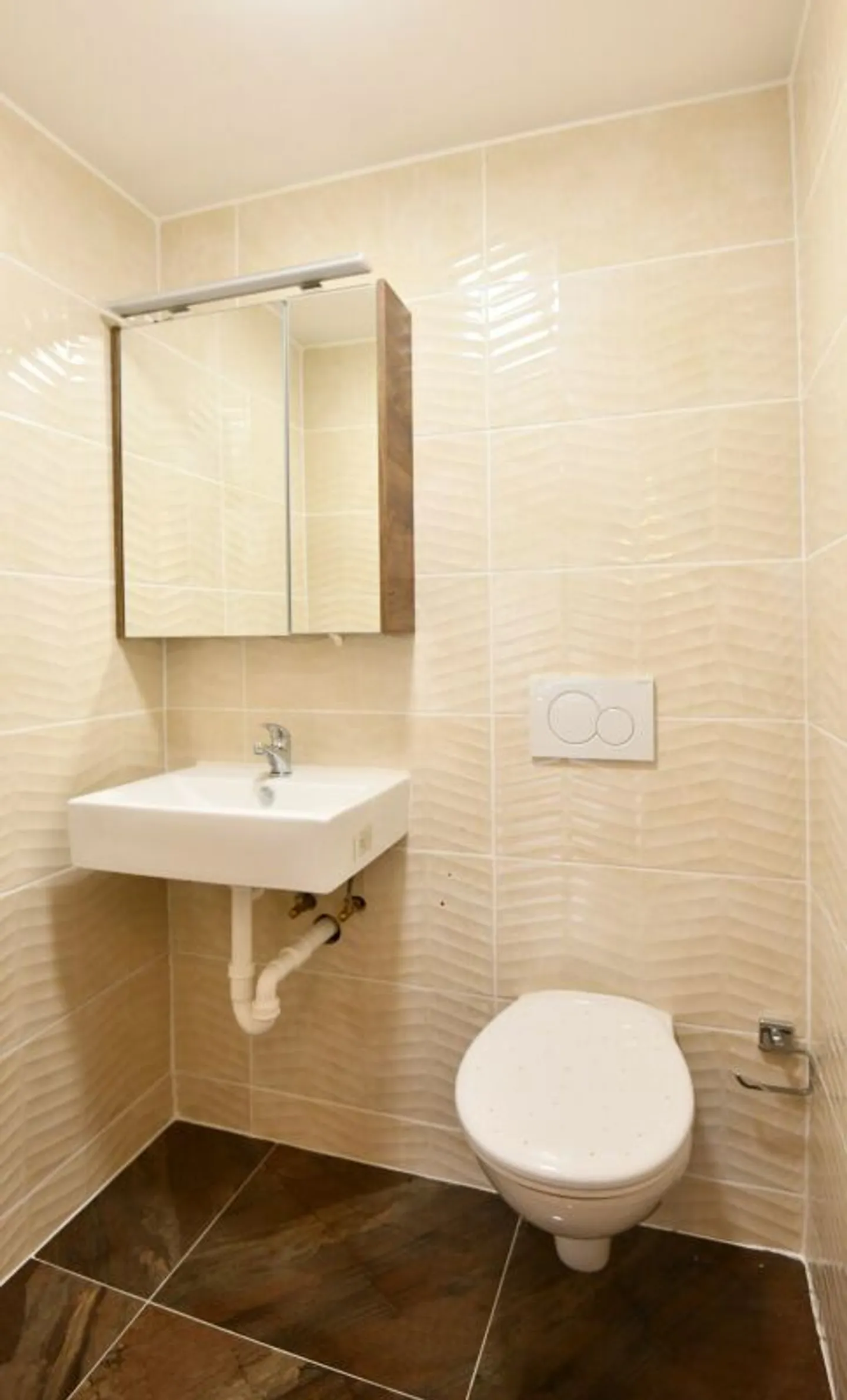 Vielseitige Gewerbefläche - Foto 8 von 8