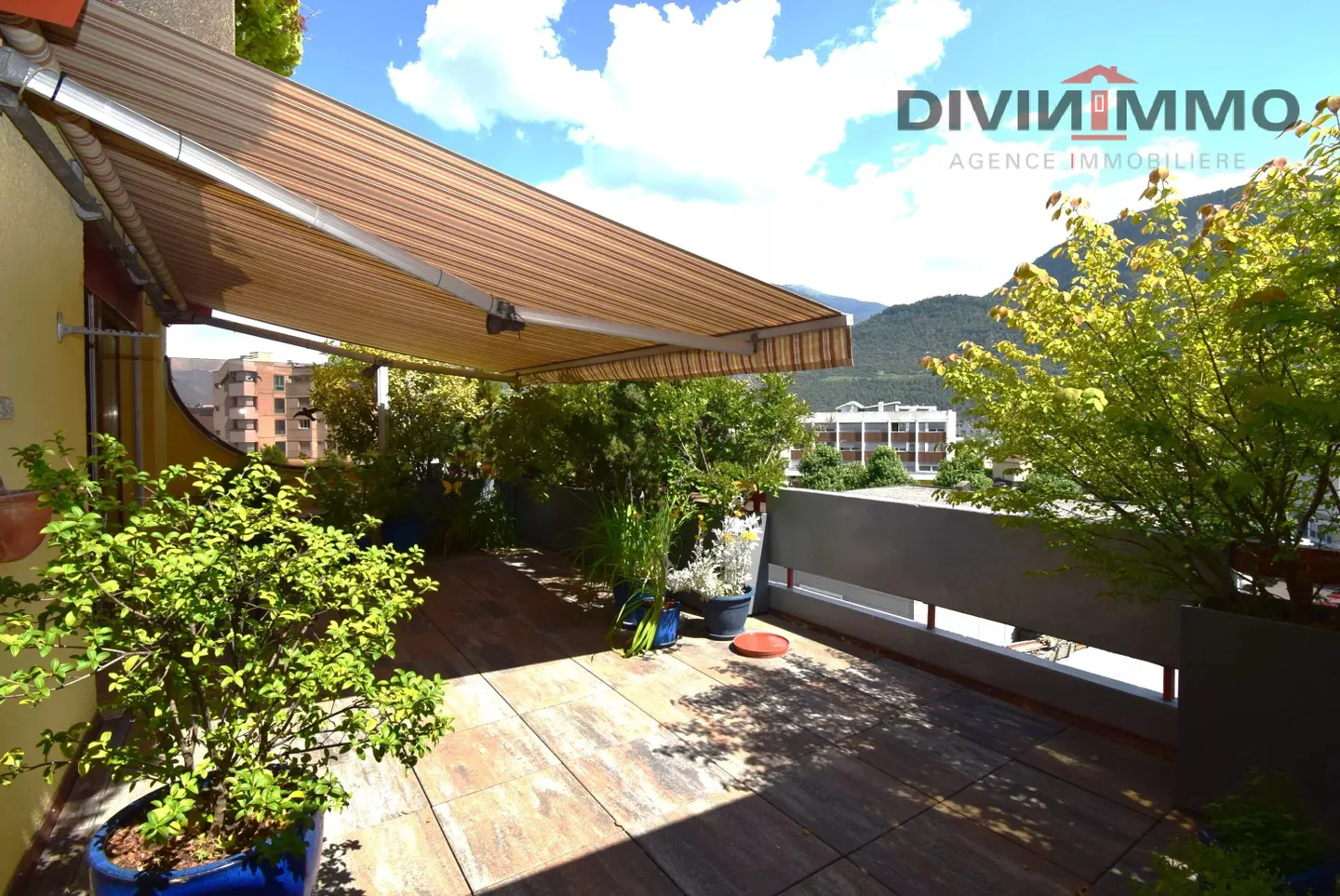 Geräumiges Familienhaus mit Terrasse - Foto 13 von 13