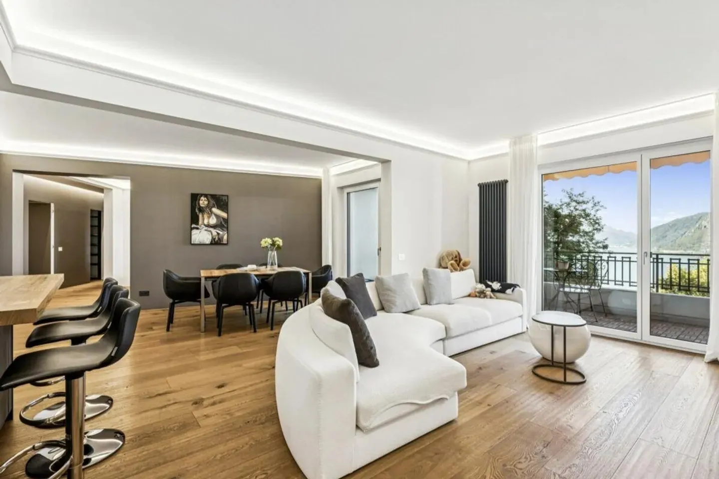 Exklusive 7,5-Zimmer-Wohnung in Castagnola mit Blick auf den See und die Berge - Foto 6 von 19