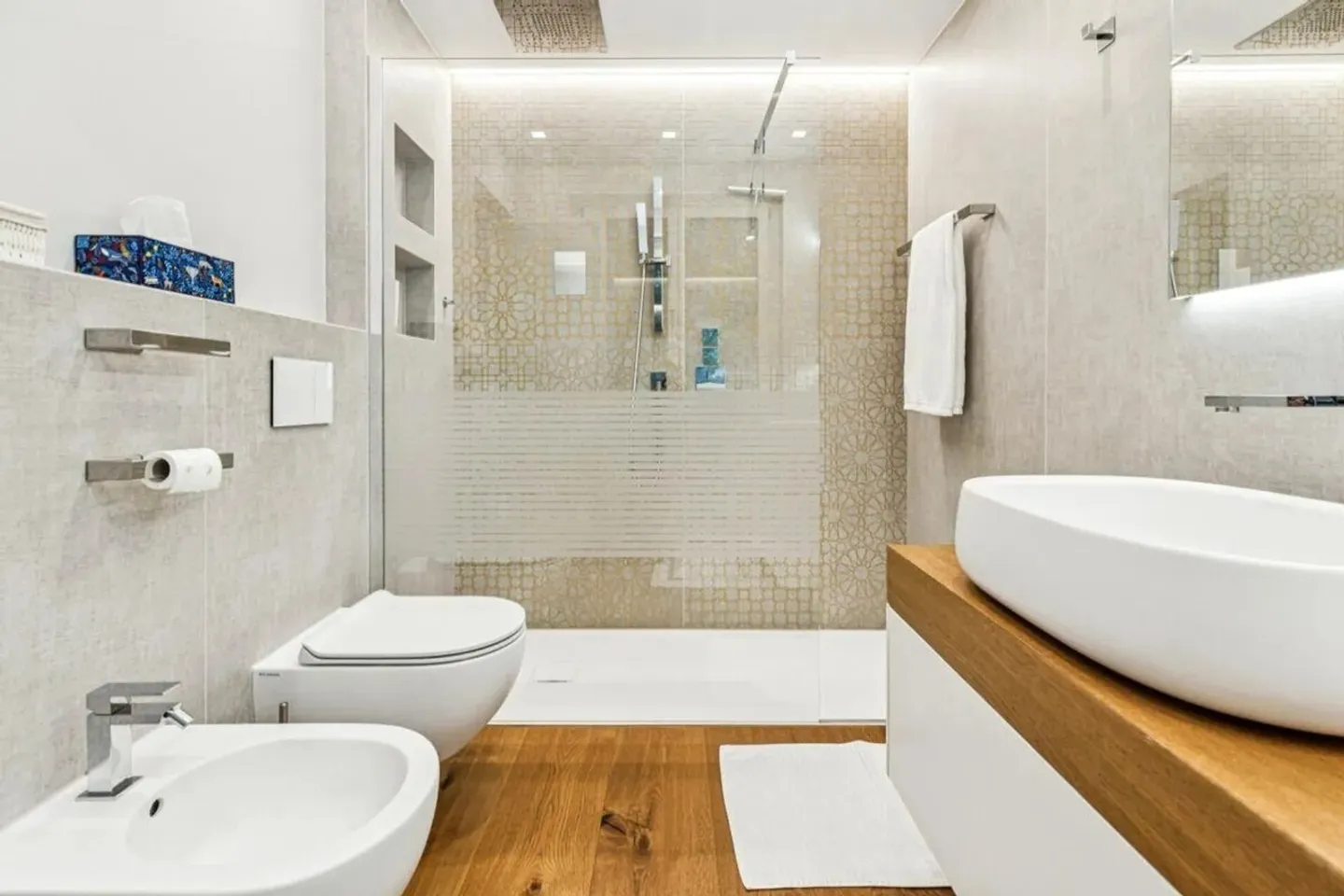 Exklusive 7,5-Zimmer-Wohnung in Castagnola mit Blick auf den See und die Berge - Foto 11 von 19