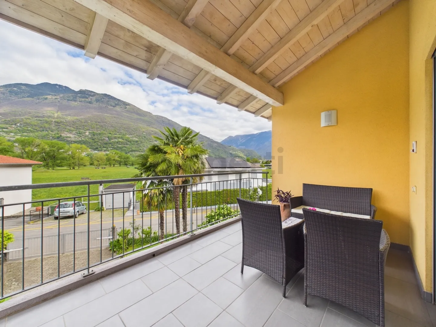 Maison familiale polyvalente à Giubiasco - Photo 9 sur 13