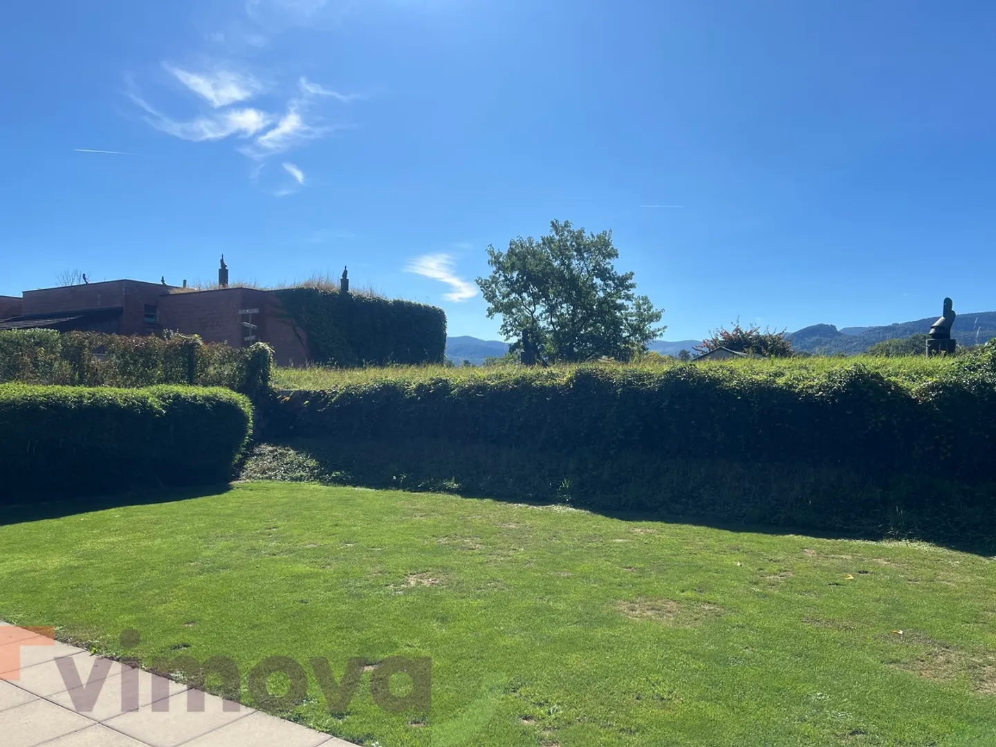Wohntraum -  attraktive Gartenwohnung mit mit rd. 250 m2 Aussenbereich - Foto 9 von 13