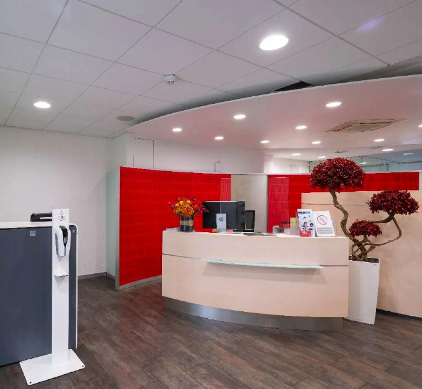 Bureaux modernes de 7 pièces à Satigny - disponibles immédiatement - Photo 2 sur 10