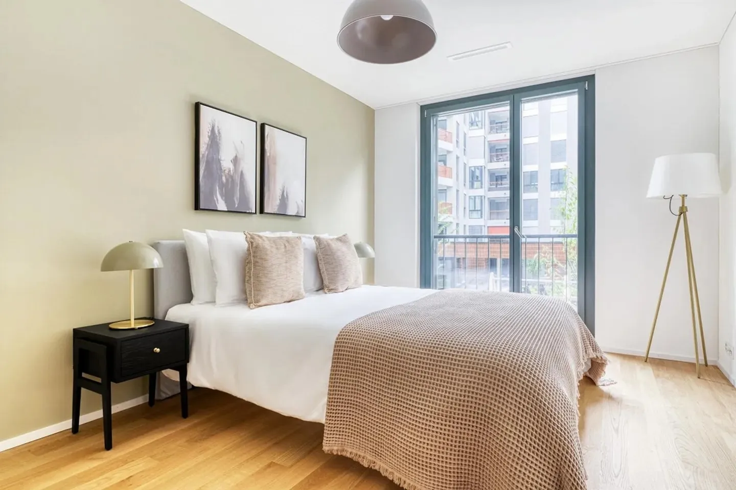 Appartamento moderno di 4,5 stanze vicino alla bella Sihl nel distretto 2! - Foto 9 di 14