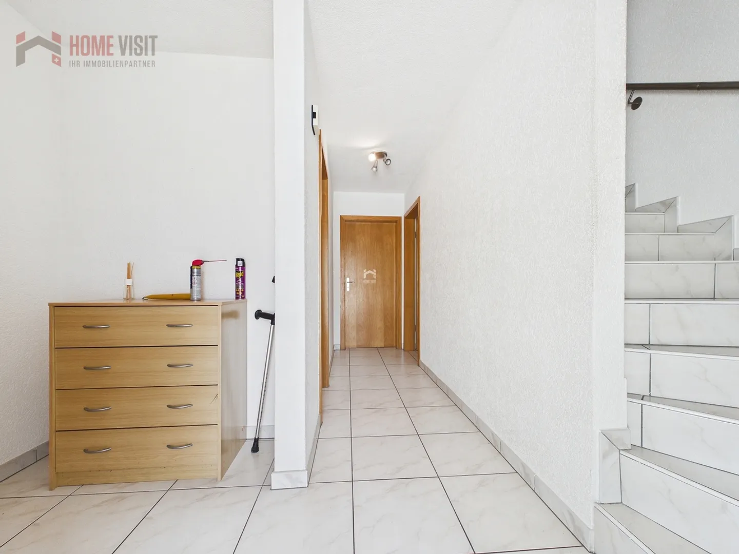 Duplex family house with a separate apartment & garden in Niedergösgen - Photo 7 of 17