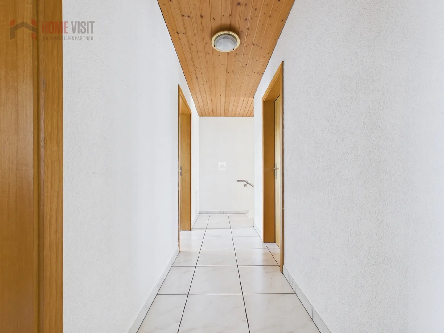 Duplex family house with a separate apartment & garden in Niedergösgen - Photo 10 of 17