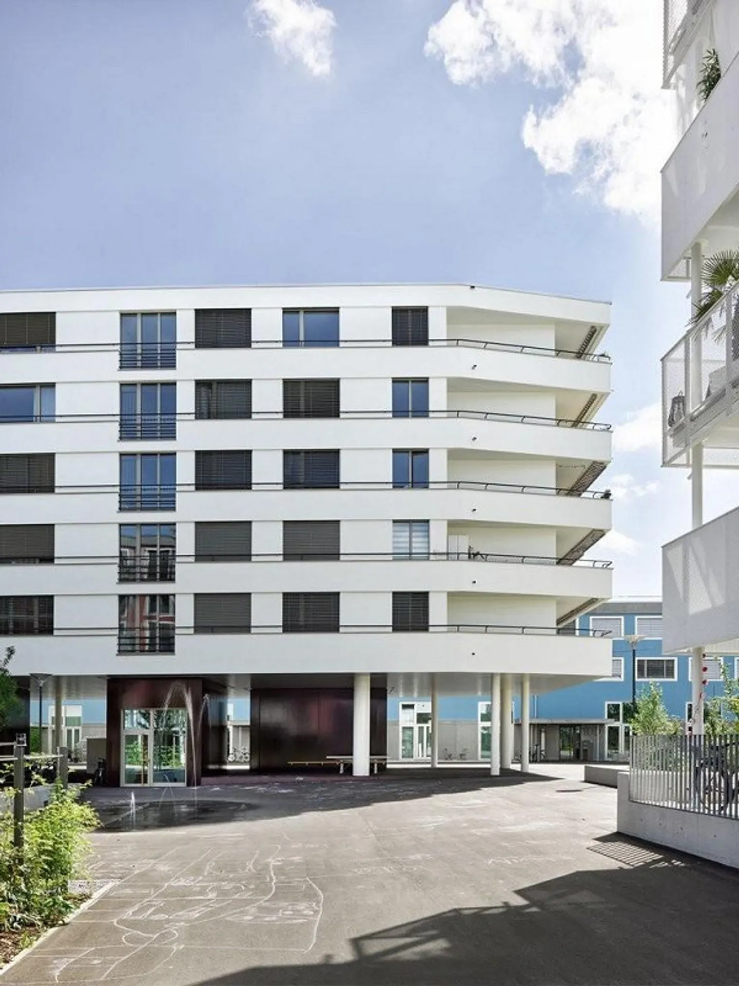 Modernes Apartment in Schlieren - Foto 1 von 12