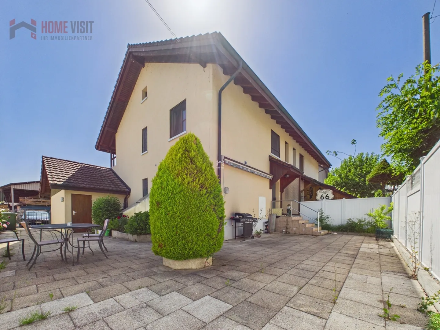 Duplex family house with a separate apartment & garden in Niedergösgen - Photo 15 of 17