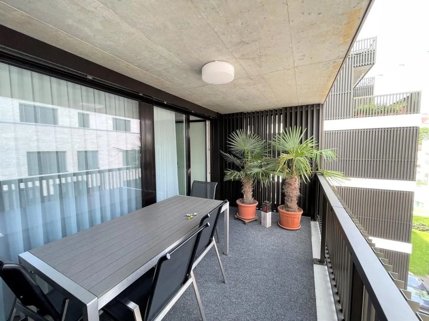 Attractive 3.5 room apartment in the center - Photo 8 of 8