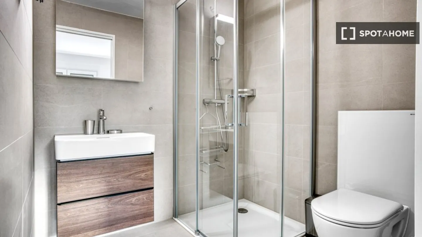 Scopri, visita e affitta la tua nuova casa online con piena fiducia. - Foto 7 di 8