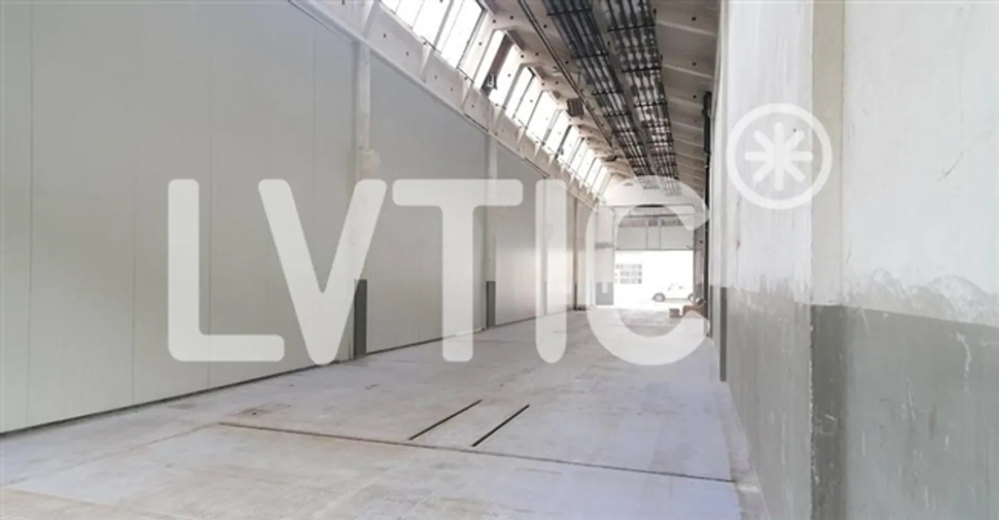 Deposit - Photo 1 of 7