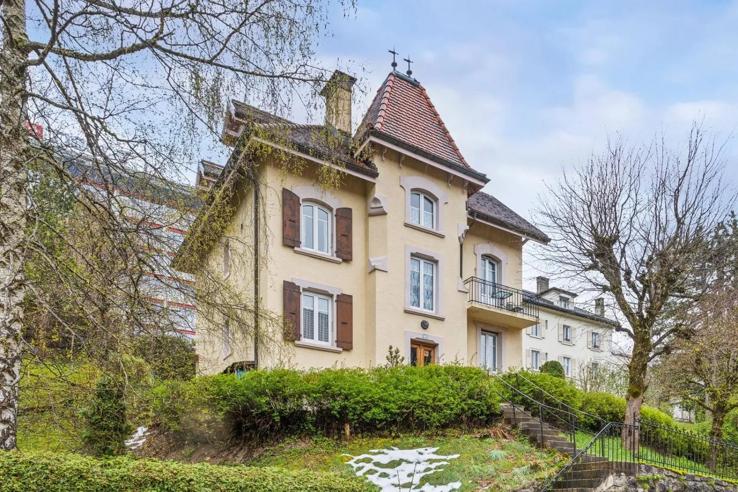 Bijou architectural au Locle - Photo 1 sur 9
