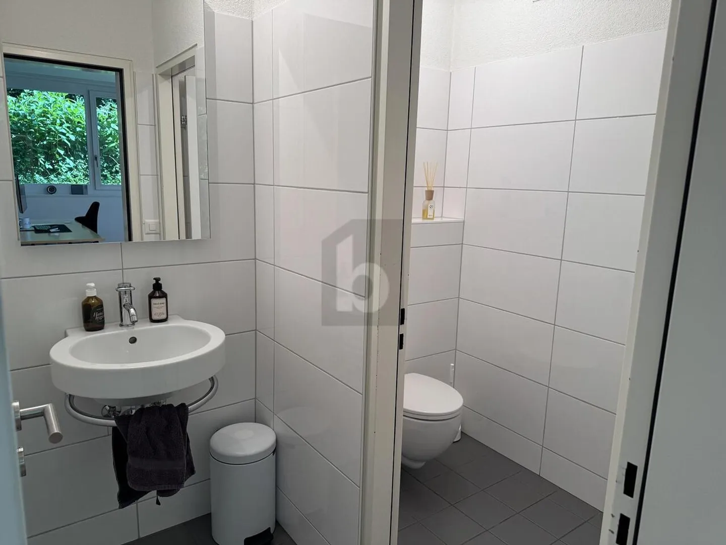 Spazio ufficio in affitto - Foto 3 di 6