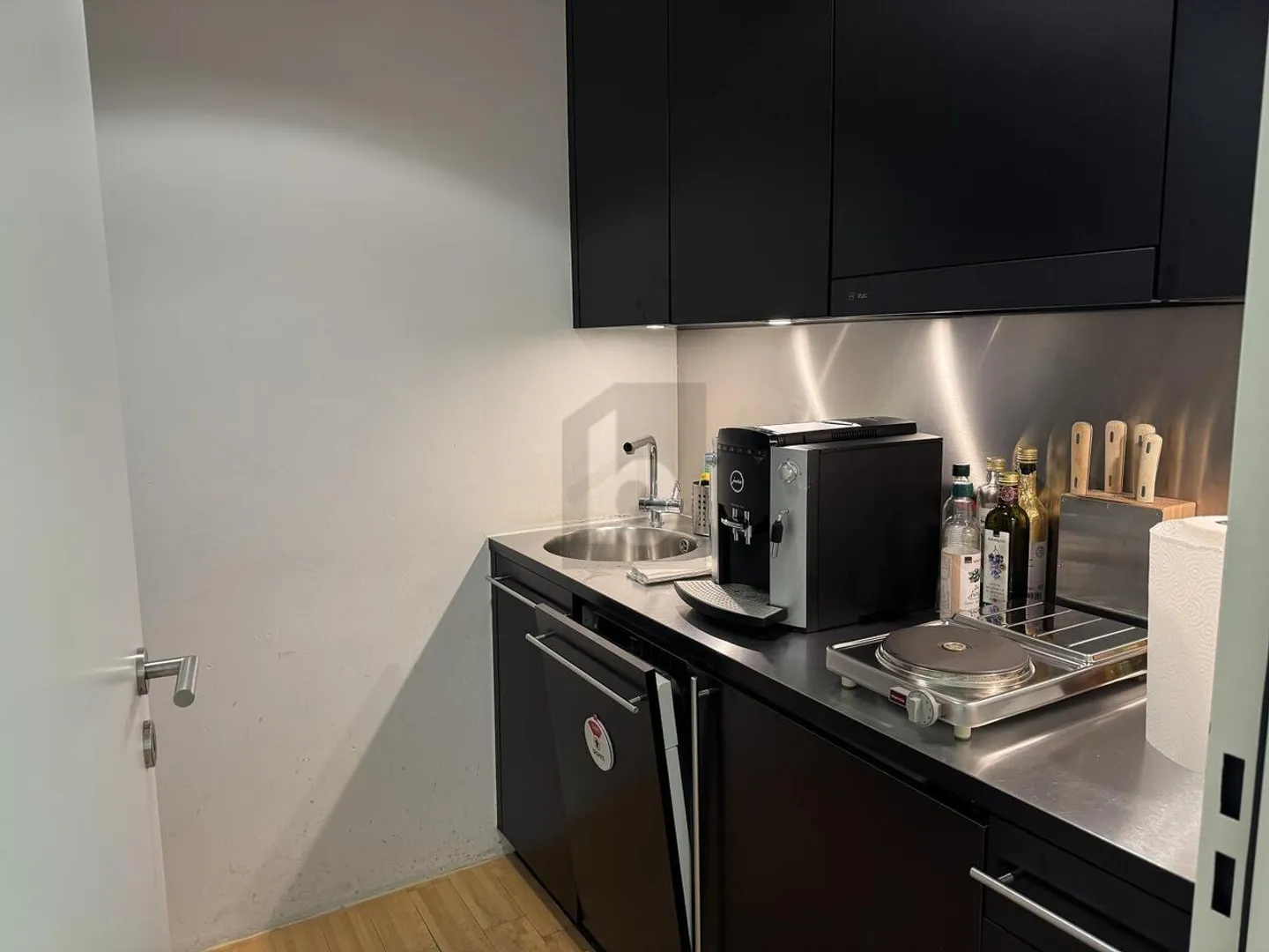 Spazio ufficio in affitto - Foto 4 di 6