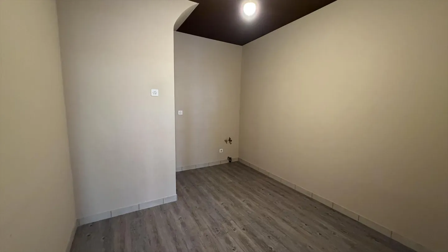 Negozio in affitto - Foto 3 di 5