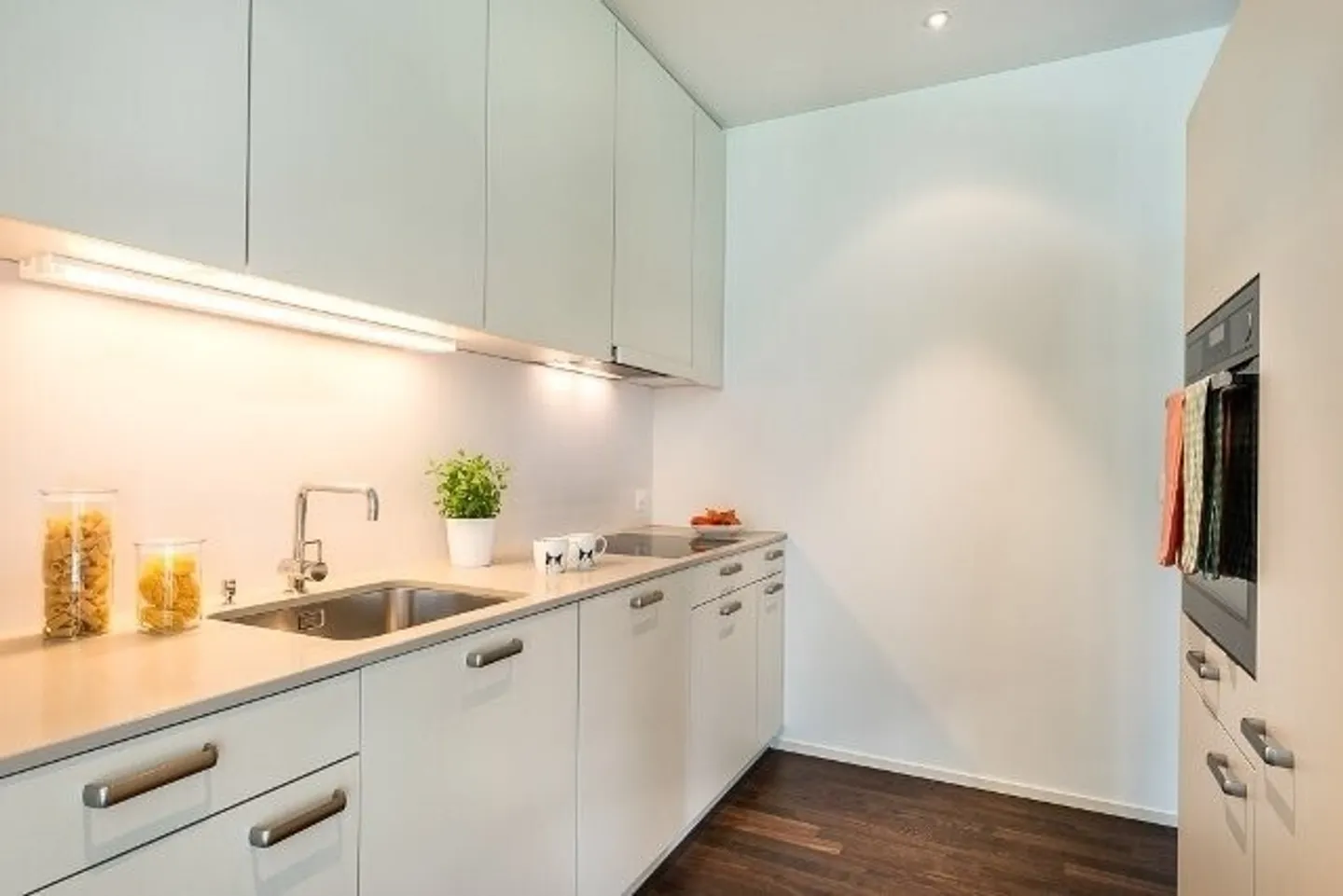 Appartamento attico con ampia terrazza nel complesso Muniwis - Foto 5 di 9