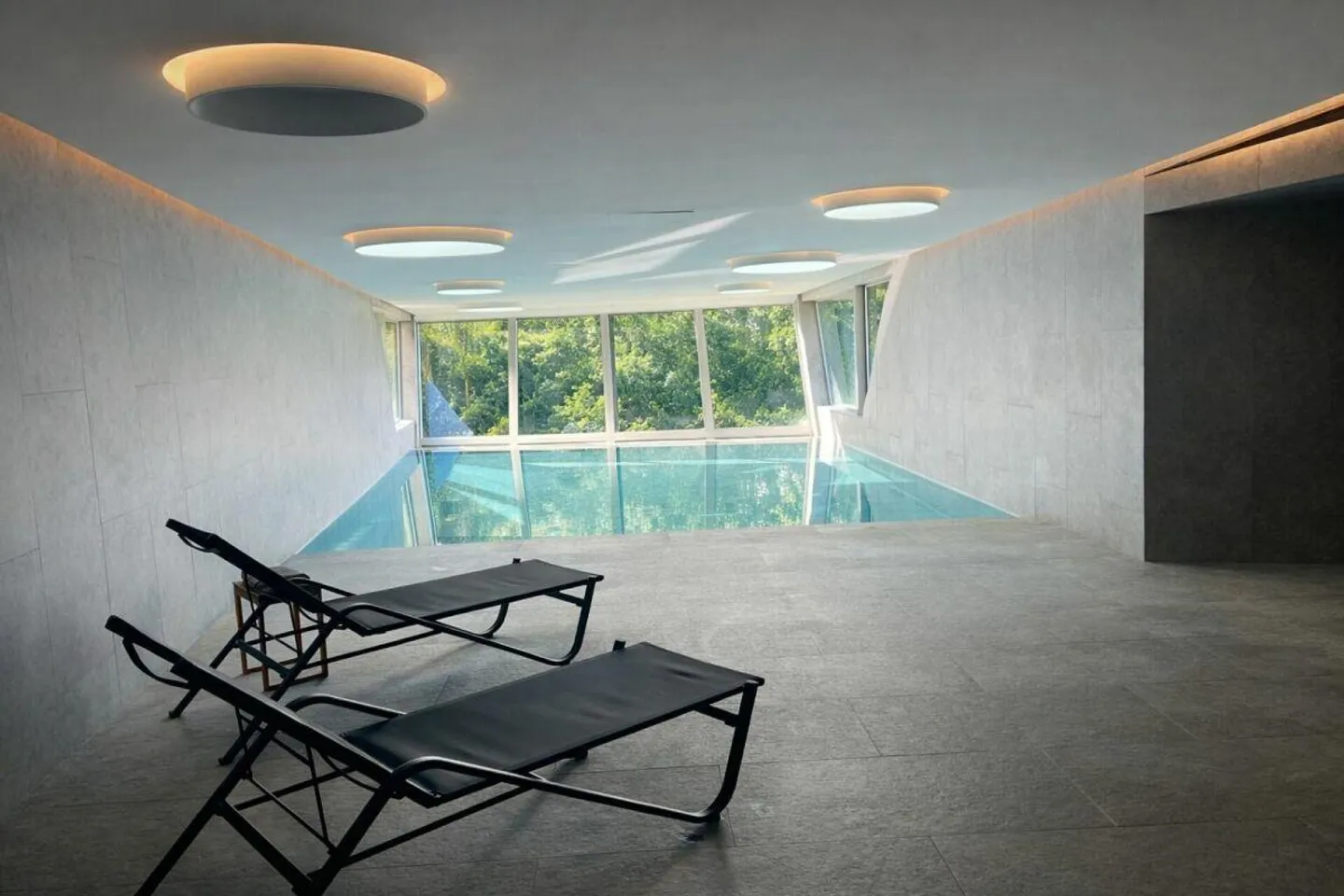 Appartement moderne à Paradiso avec piscine, salle de sport et vue merveilleuse - Photo 19 sur 23