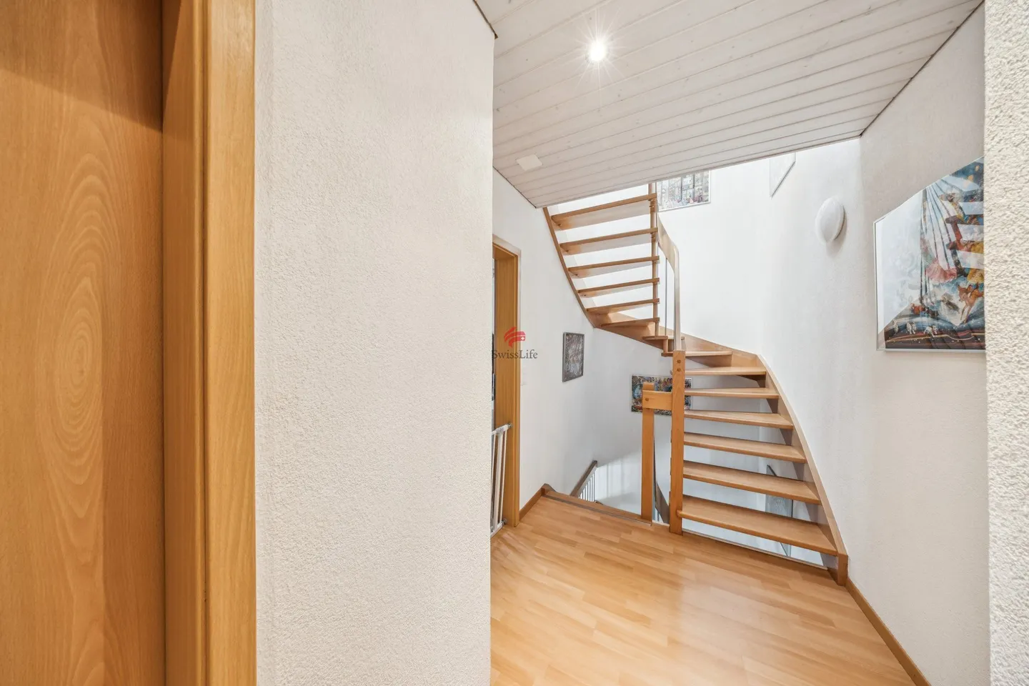 Top Location for Families - School and Kindergarten Next Door! - Photo 9 of 15