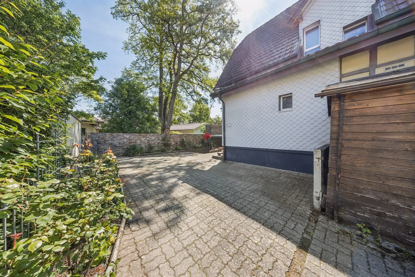Top Location for Families - School and Kindergarten Next Door! - Photo 15 of 15