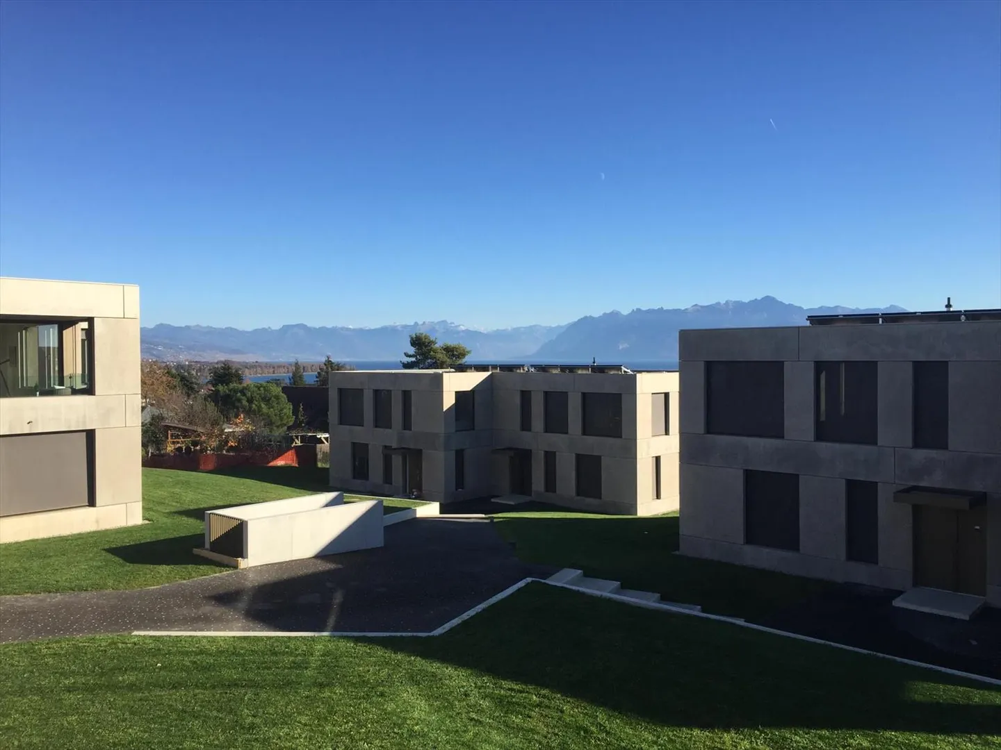 Maison en terrasse à louer - Photo 1 sur 7