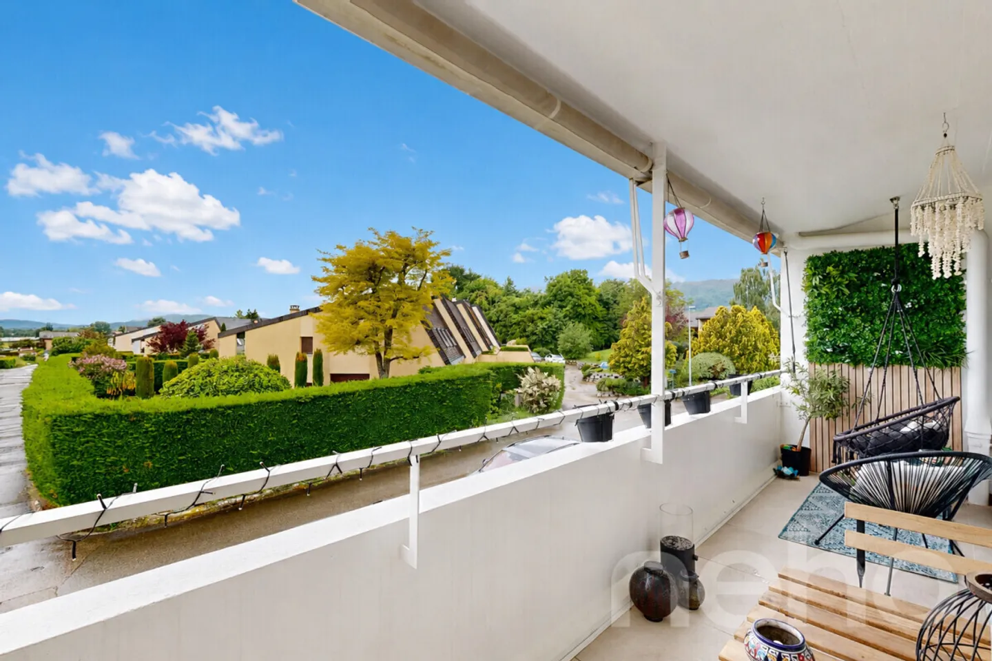 Wunderschöne Penthouse-Wohnung mit 3,5 Zimmern, vollständig renoviert in Borex - Foto 2 von 11