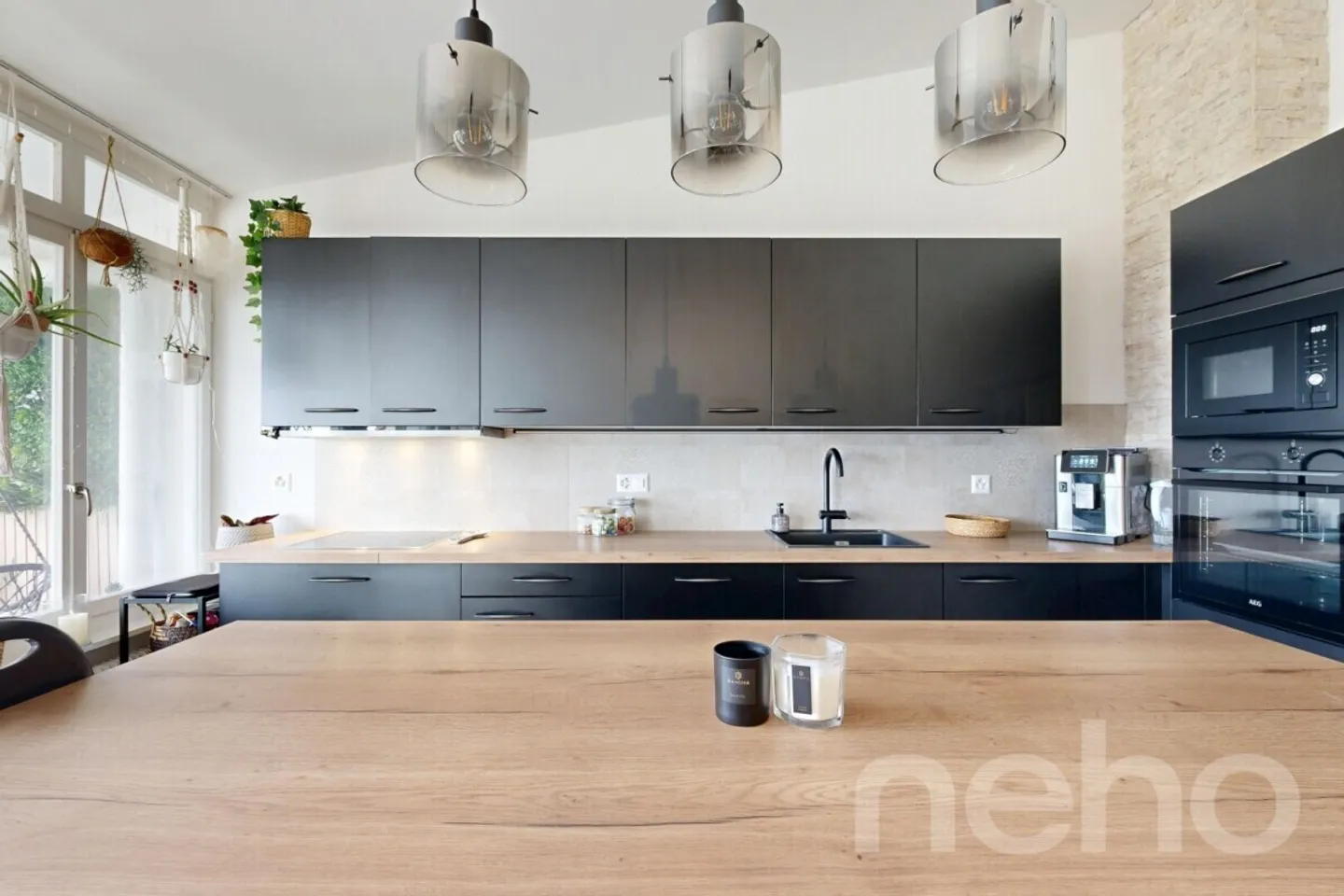 Wunderschöne Penthouse-Wohnung mit 3,5 Zimmern, vollständig renoviert in Borex - Foto 5 von 11