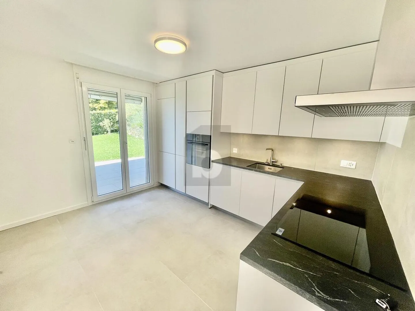 Ottimo con giardino e vista aperta - Foto 4 di 6