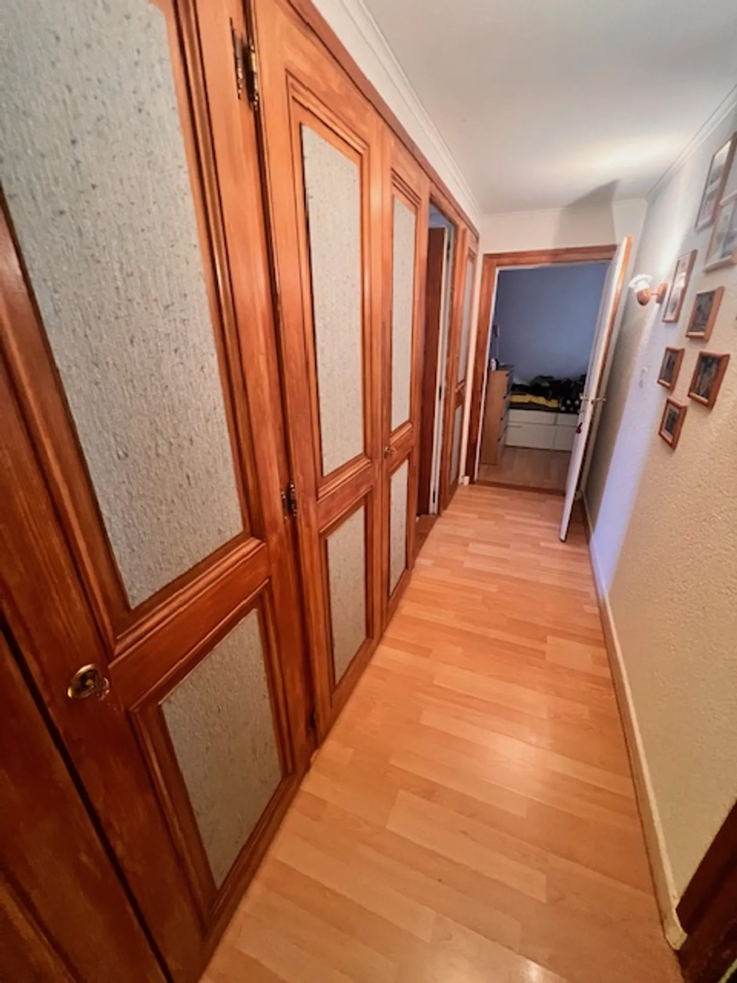 Großes Dorfhaus im Zentrum von Prangins mit 3 unabhängigen Wohnungen - Foto 14 von 37