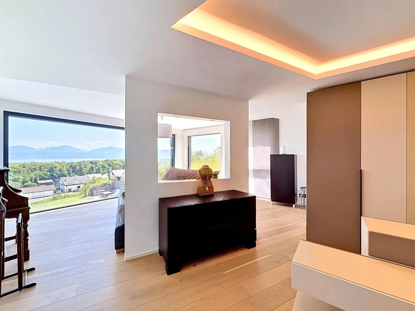 Luxusvilla mit Seeblick - Foto 6 von 13
