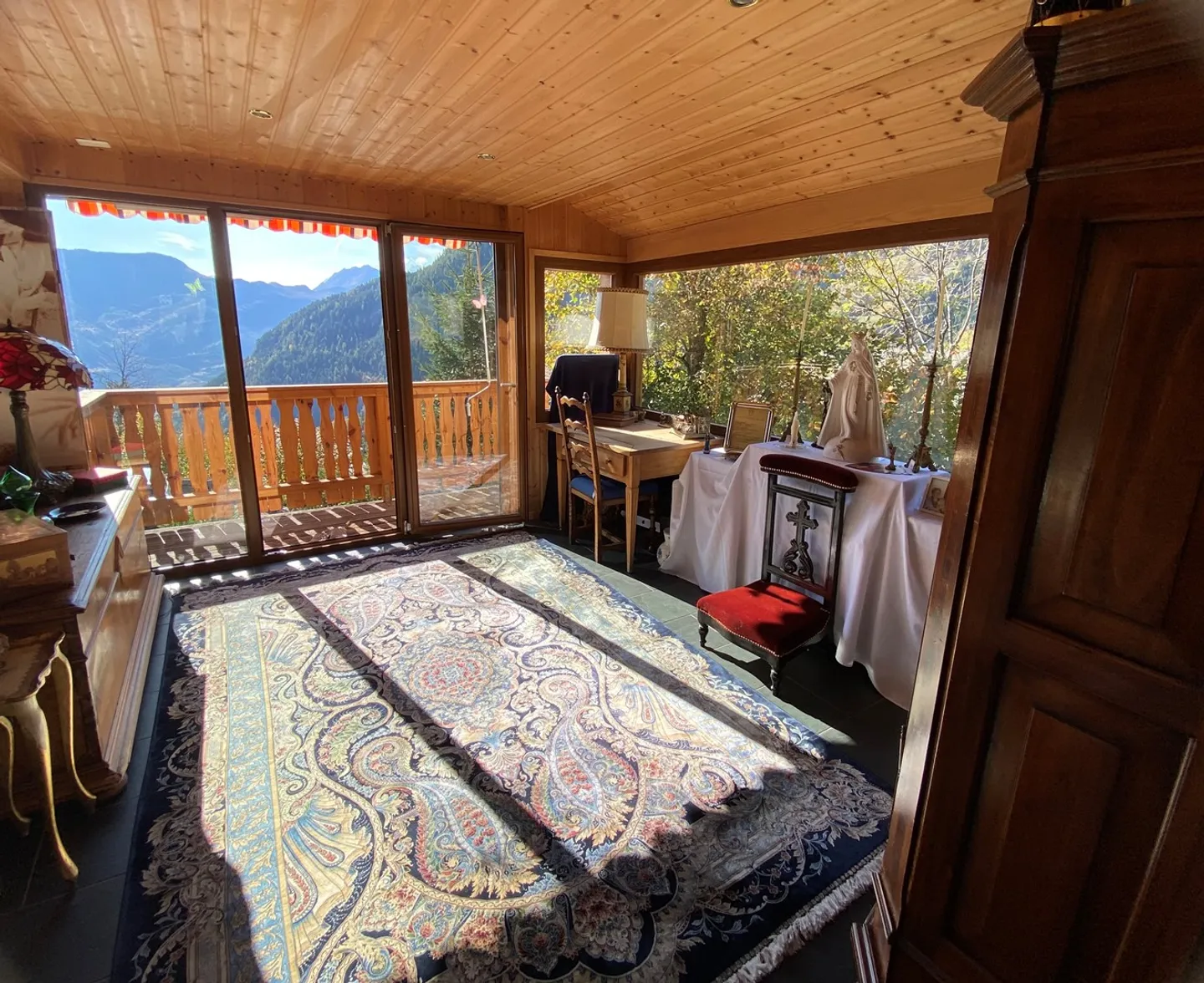 Superb Chalet in Ovronnaz - Photo 13 of 21