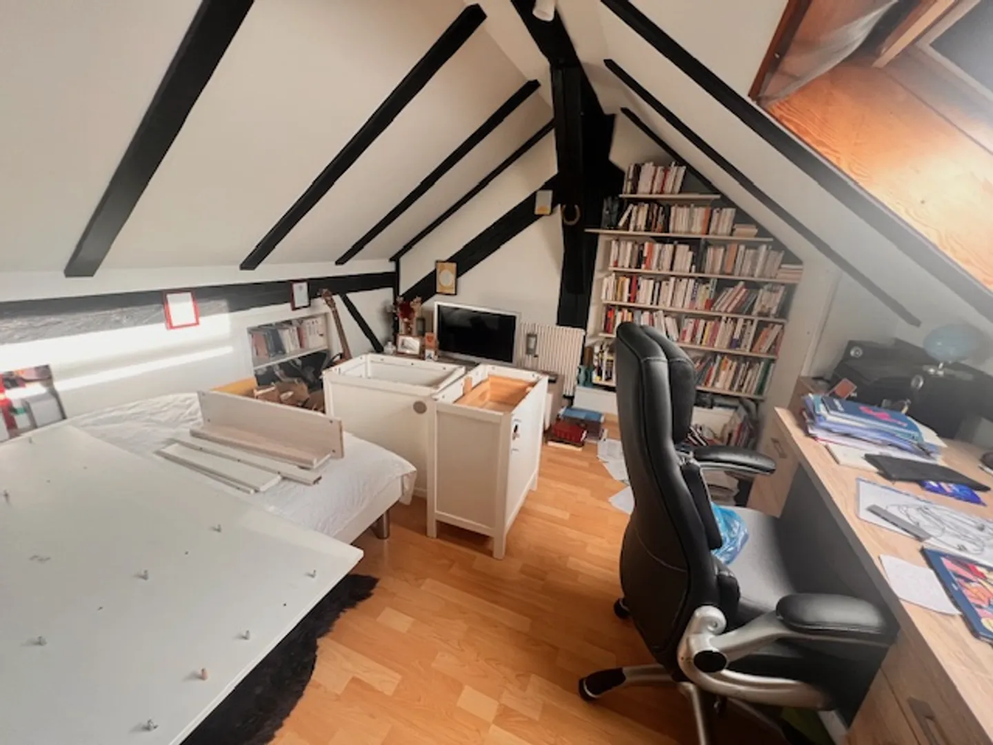 Großes Dorfhaus im Zentrum von Prangins mit 3 unabhängigen Wohnungen - Foto 19 von 37