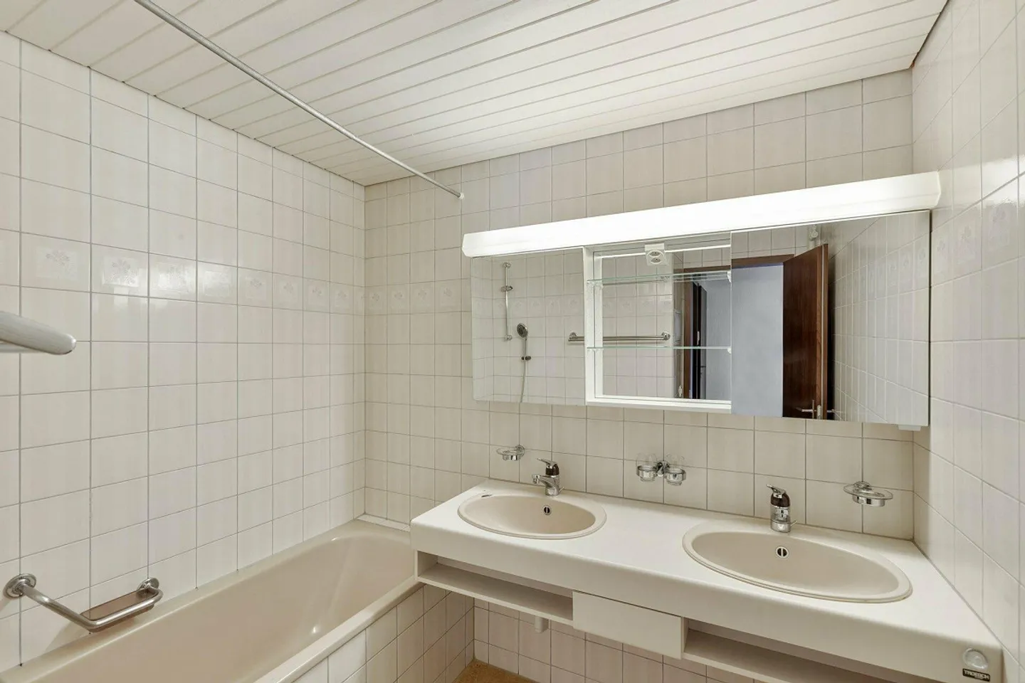 Very nice 3.5 room apartment for rent - Photo 5 of 8