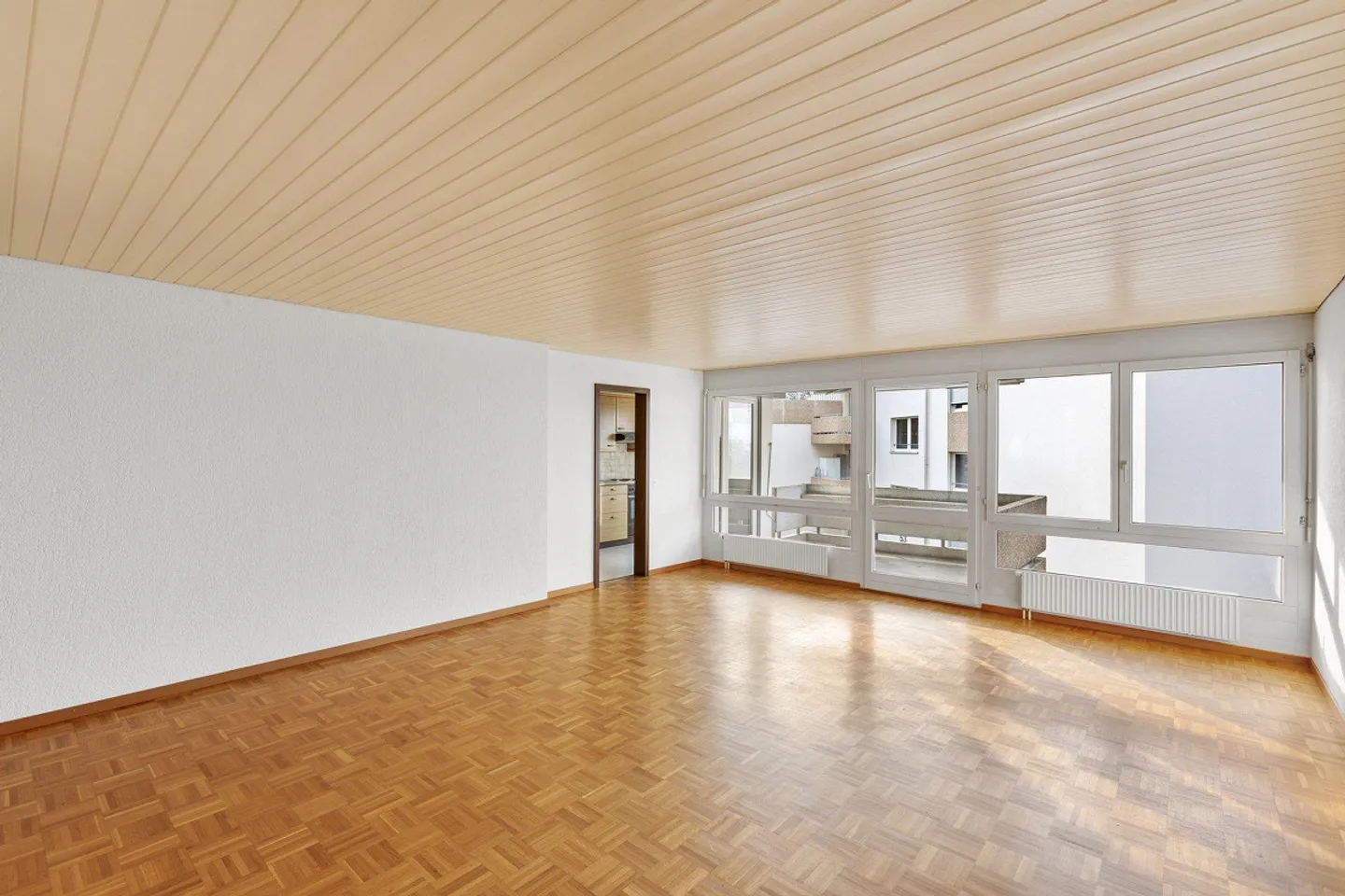 Very nice 3.5 room apartment for rent - Photo 2 of 8