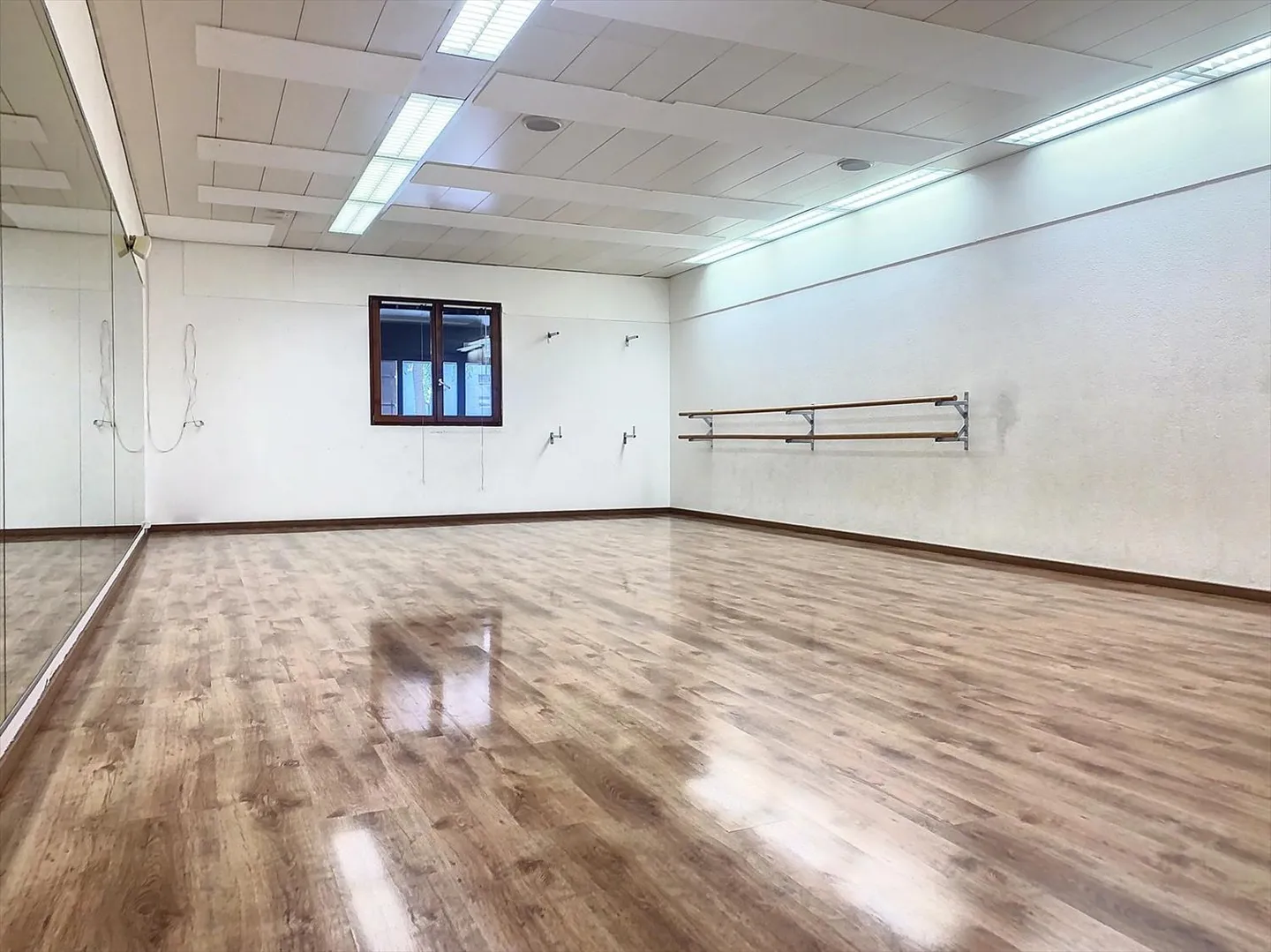 Grand local commercial au centre ville de Sierre - Foto 7 von 12