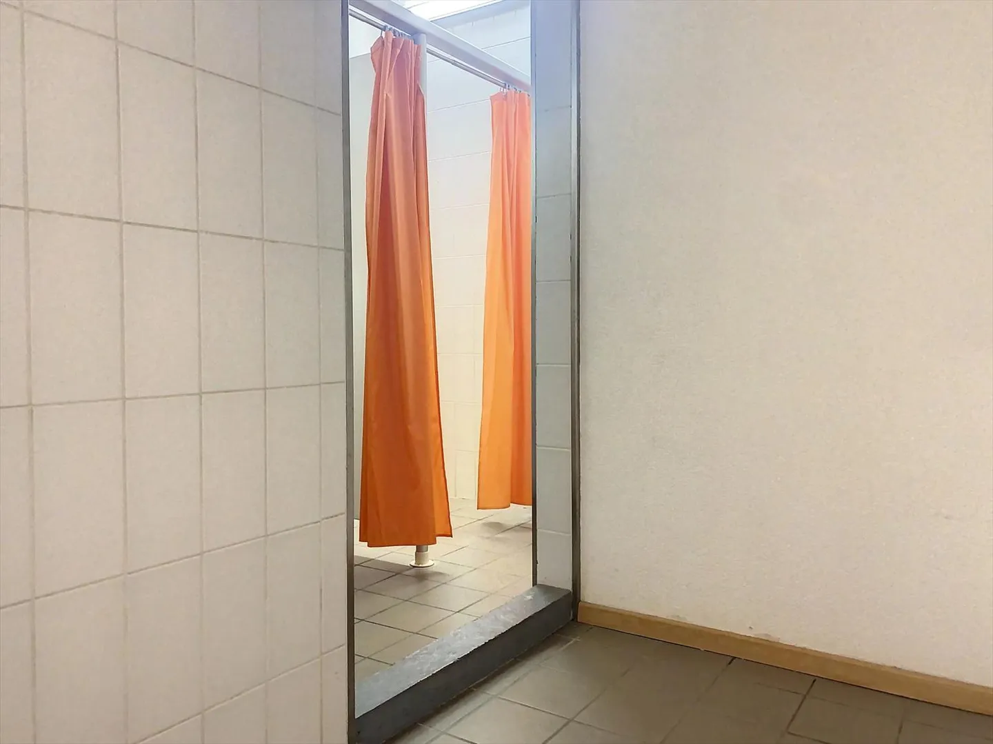 Grand local commercial au centre ville de Sierre - Foto 11 von 12