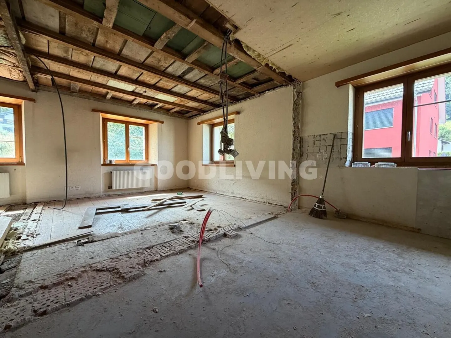 Casa storica delle generazioni con appartamento e potenziale di sviluppo - Foto 1 di 1