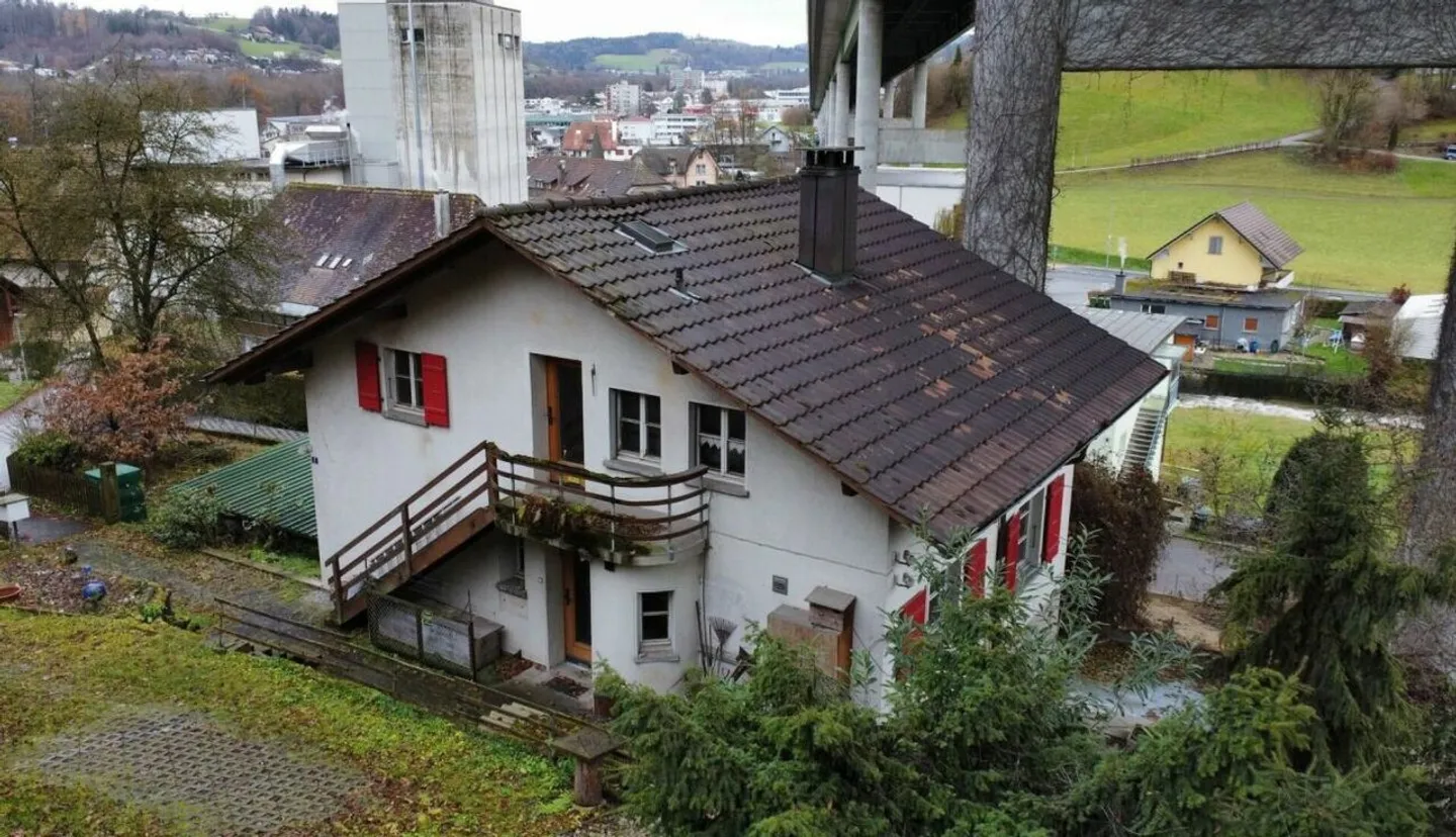 Einfamilienhaus freistehend in Flamatt - Foto 10 von 11