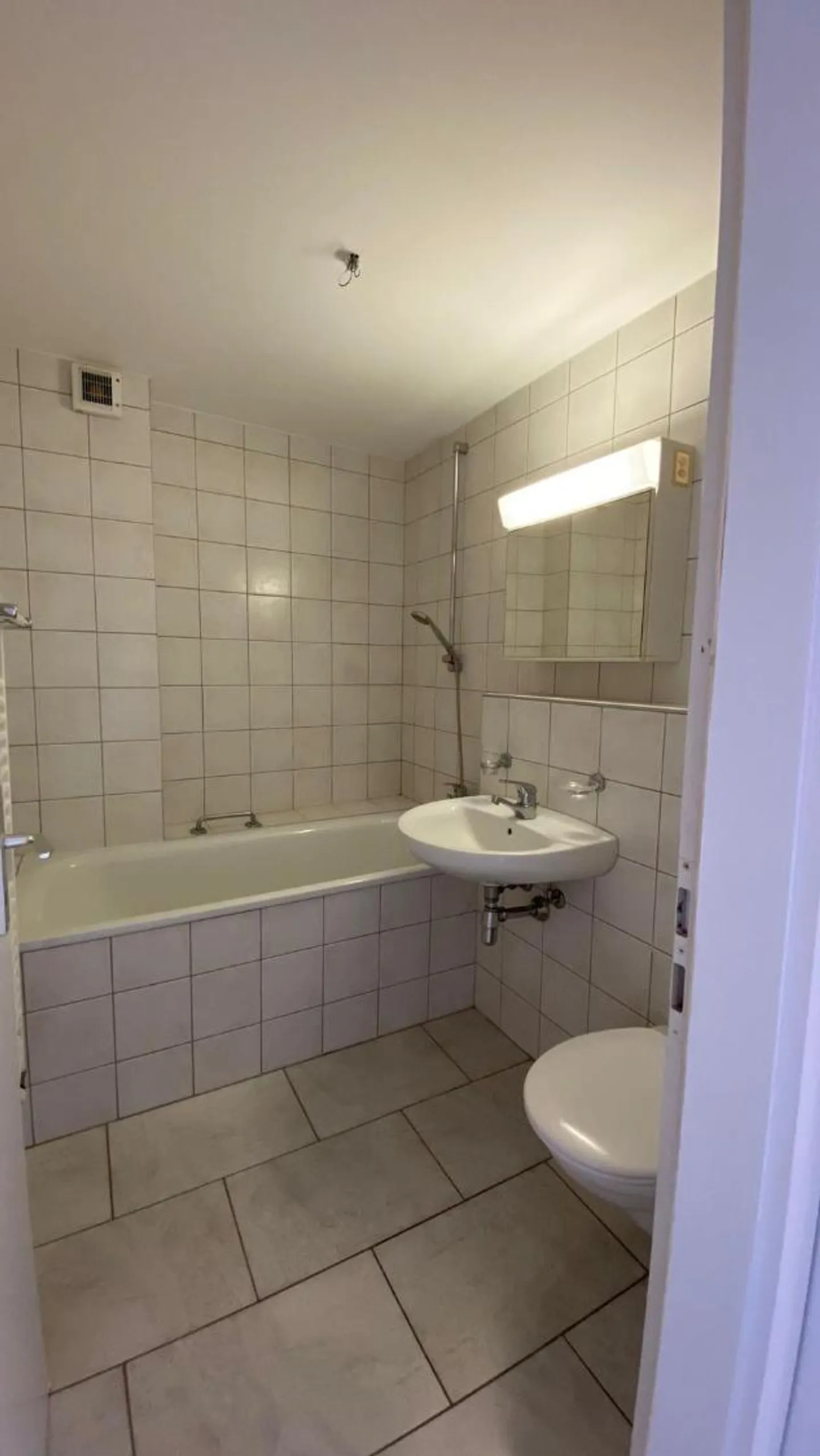 2-room apartment on the 1st floor - Photo 9 of 10